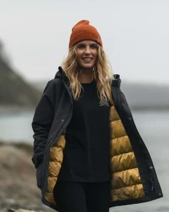Jackets|Parkas & Coats|Passenger Alaska Recycled Insulated Parka - Black