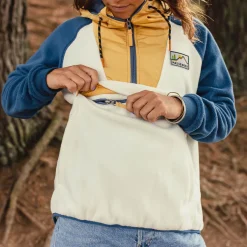 Fleece|Fleece|Passenger Alexander Recycled Polar Hooded Fleece - Egret