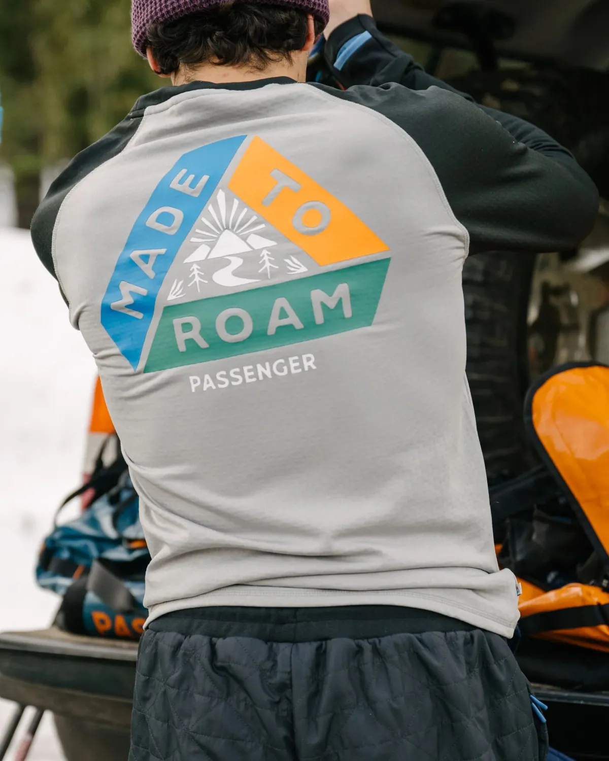 T-Shirts & Tank Tops|Tops|Passenger Alpine Recycled Base Layer Long Sleeve T-Shirt - Black/Grey Black/Grey
