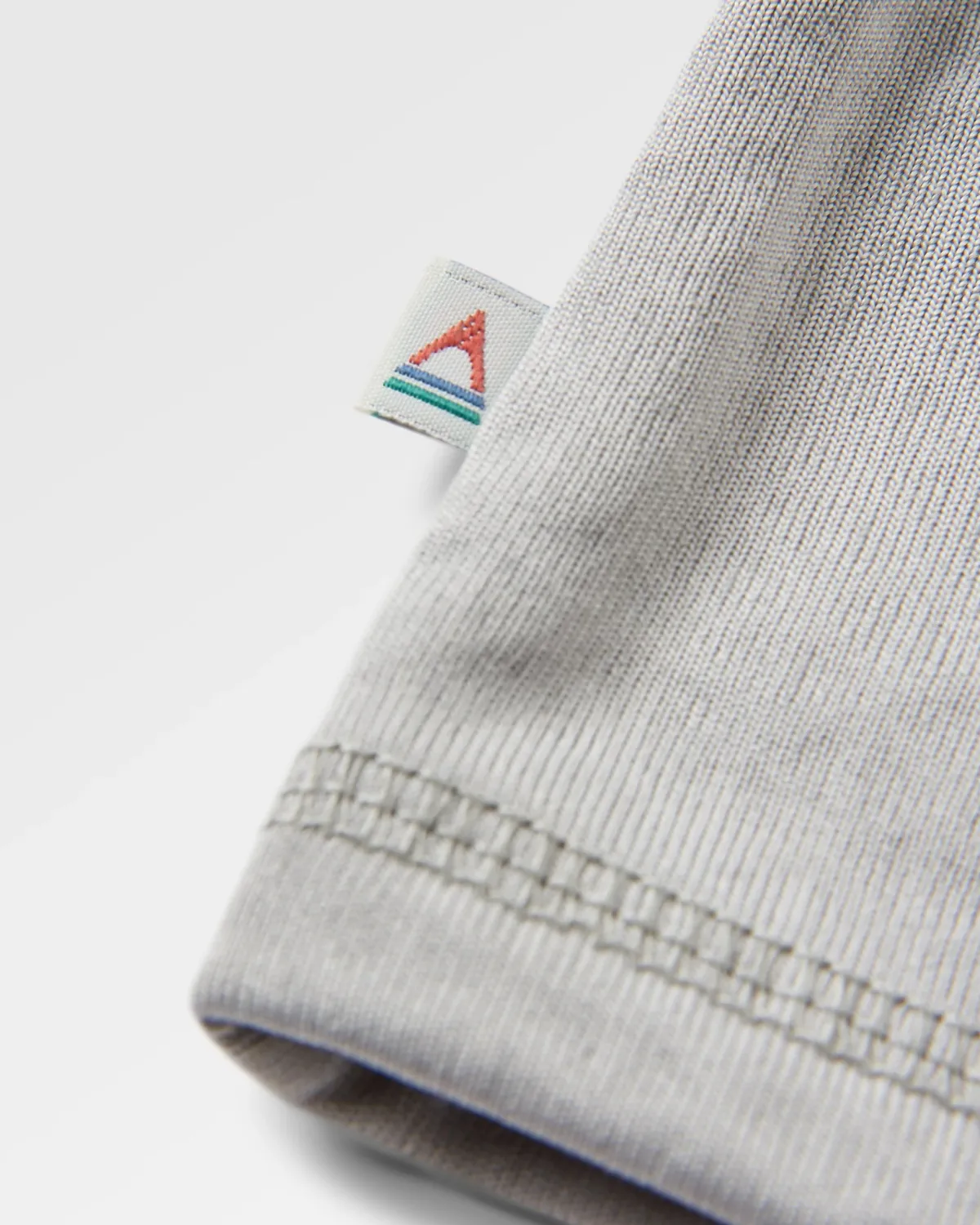 T-Shirts & Tank Tops|Tops|Passenger Alpine Recycled Base Layer Long Sleeve T-Shirt - Black/Grey Black/Grey