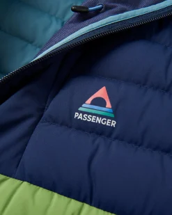 Jackets|Outdoor Active|Passenger Ashland Recycled Down Jacket - Rich Navy/Pear Green RichNavy/PearGreen