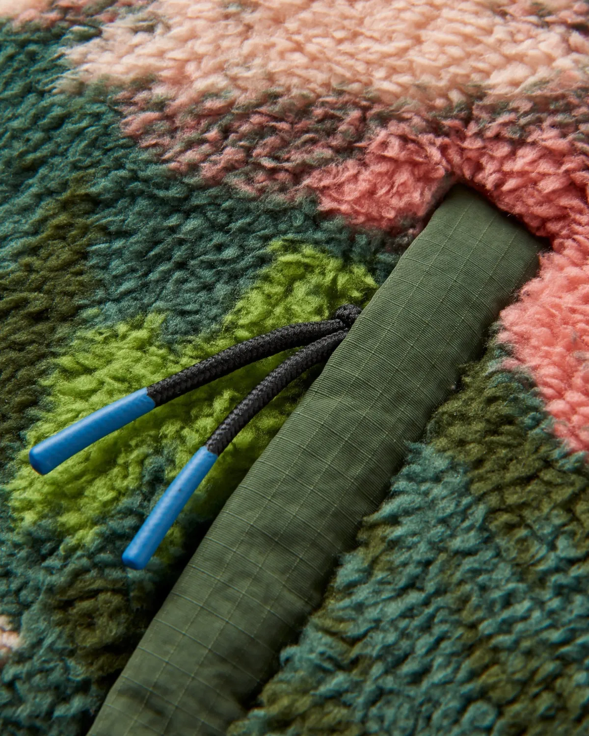 Fleece|Fleece|Passenger Beaumont Recycled Sherpa Hooded Fleece - Abstract Mountain Fir Tree AbstractMountainFirTree