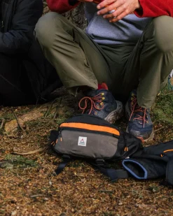 Backpacks & Bags|Backpacks & Bags|Passenger Boondocker Recycled Hip Pack - Khaki Green KhakiGreen