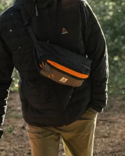 Backpacks & Bags|Backpacks & Bags|Passenger Boondocker Recycled Hip Pack - Khaki Green KhakiGreen