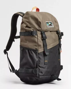 Backpacks & Bags|Backpacks|Passenger Boondocker Recycled 26L Backpack - Black/Khaki Green Black/KhakiGreen