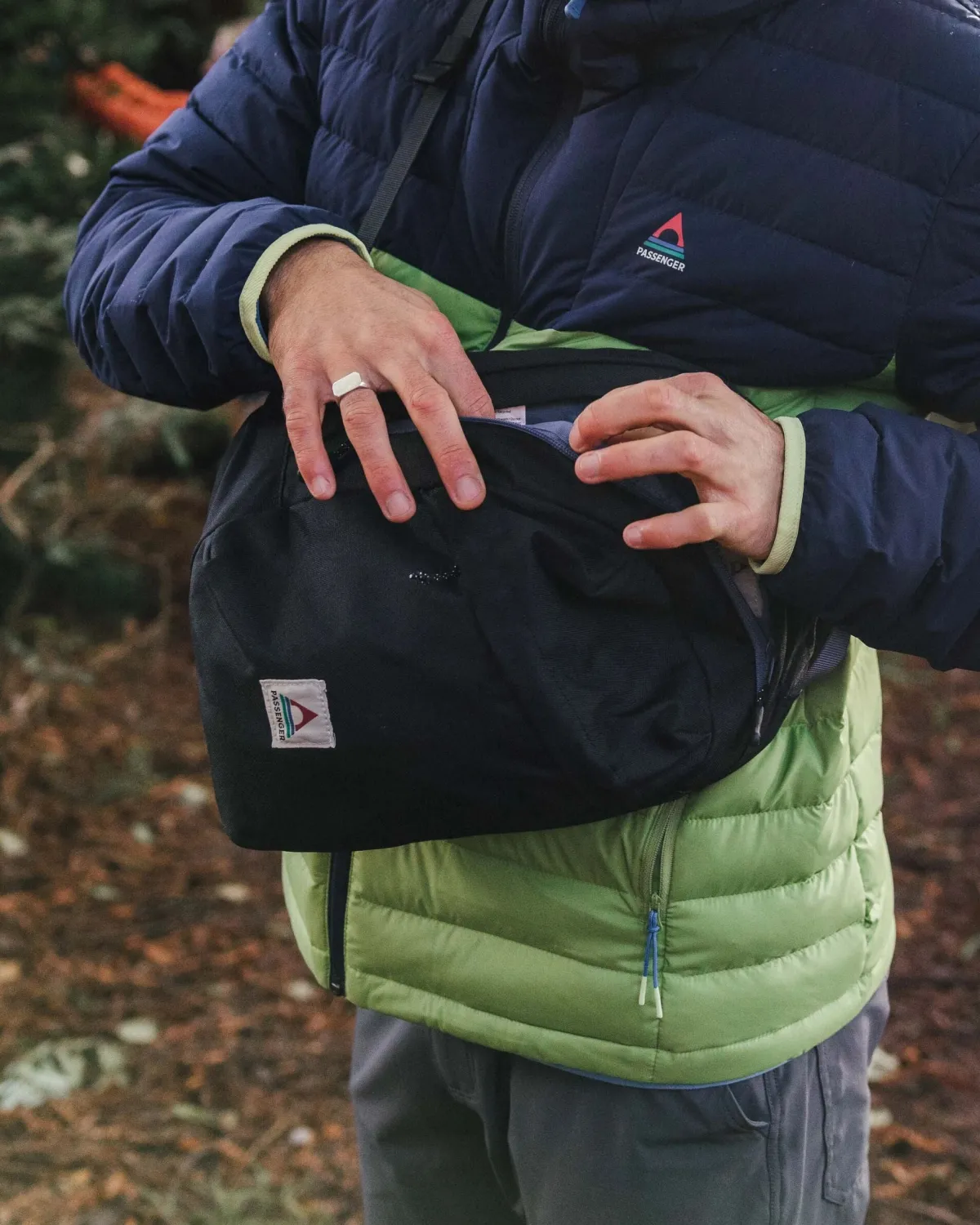 Backpacks|Passenger Boondocker Recycled Sling 8L - Black