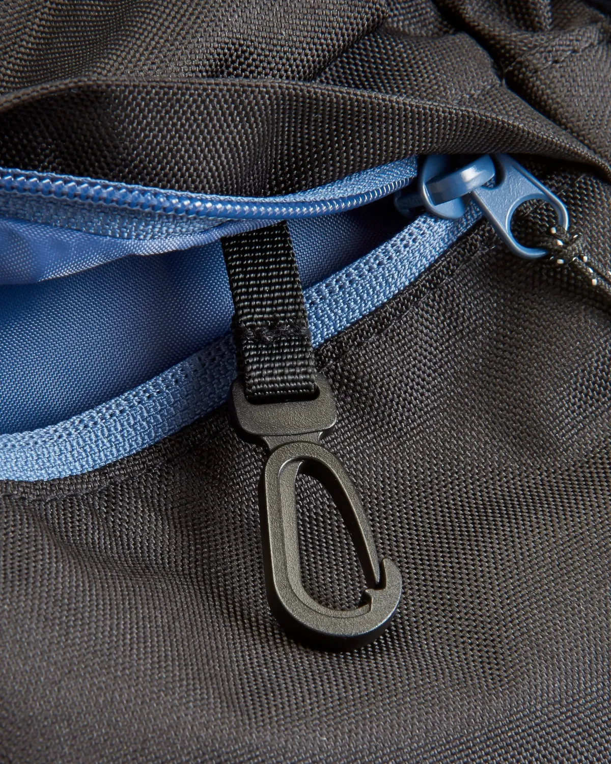 Backpacks|Passenger Boondocker Recycled Sling 8L - Black