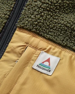 Fleece|Fleece|Passenger Born Explorer Recycled Polar-Lined Sherpa Fleece - Khaki Green KhakiGreen