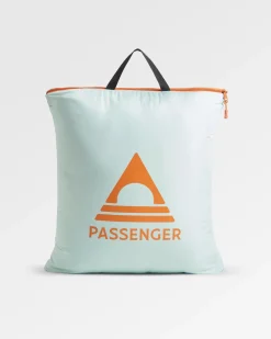 Blankets|Blankets|Passenger Cabin Recycled Sherpa Blanket - Seasonal Graphic/ Birch SeasonalGraphic/Birch