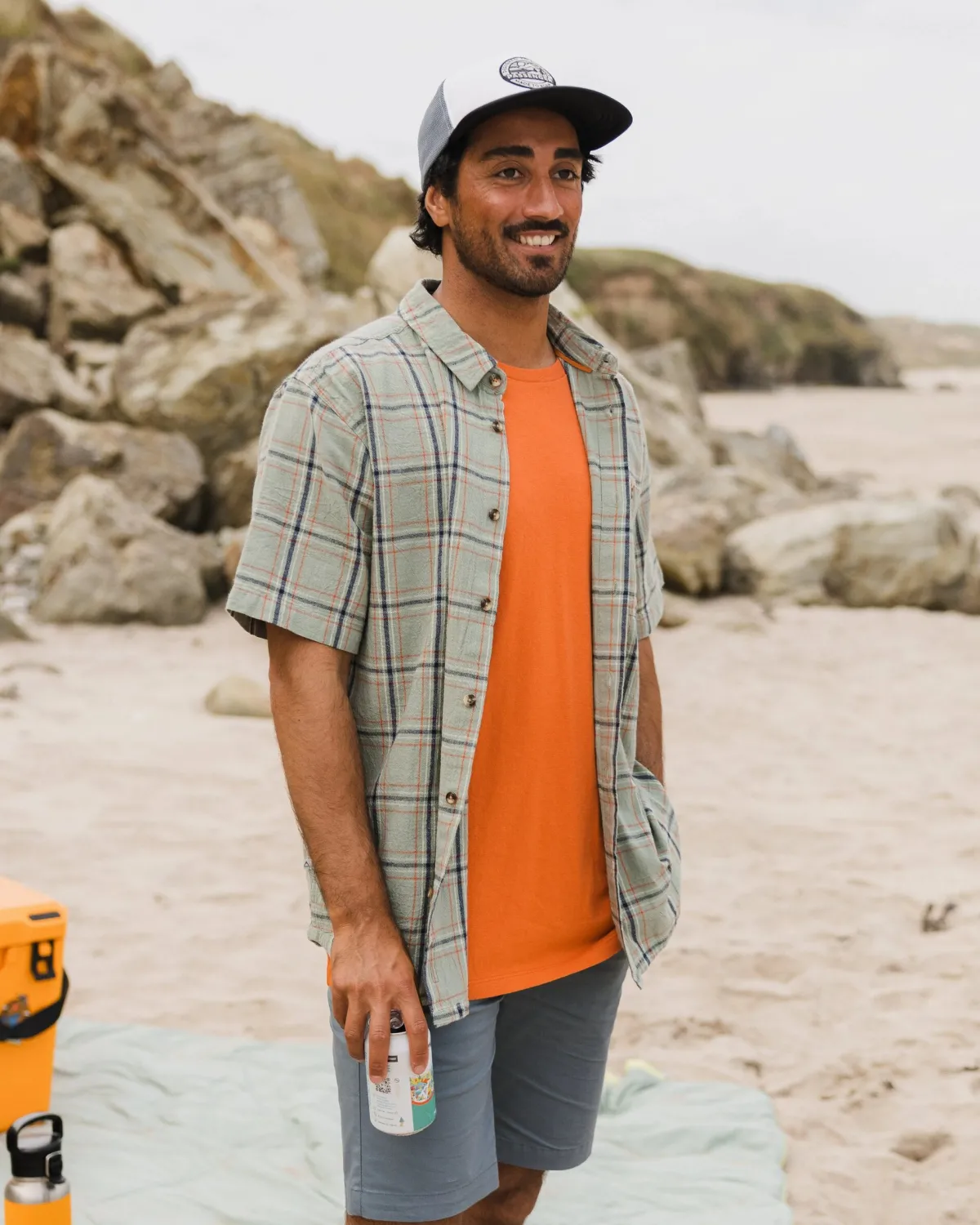 Shirts|Shirts|Passenger Chill Short Sleeve Shirt - Pistachio
