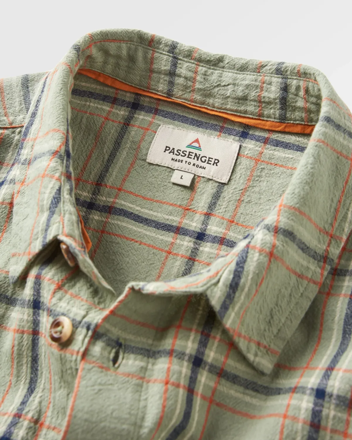 Shirts|Shirts|Passenger Chill Short Sleeve Shirt - Pistachio