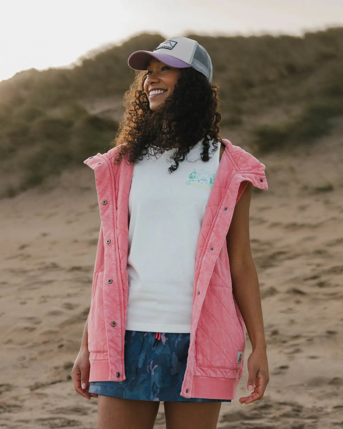 Hoodies & Sweatshirts|Passenger Clementine Recycled Quilted Vest - Shell Pink ShellPink