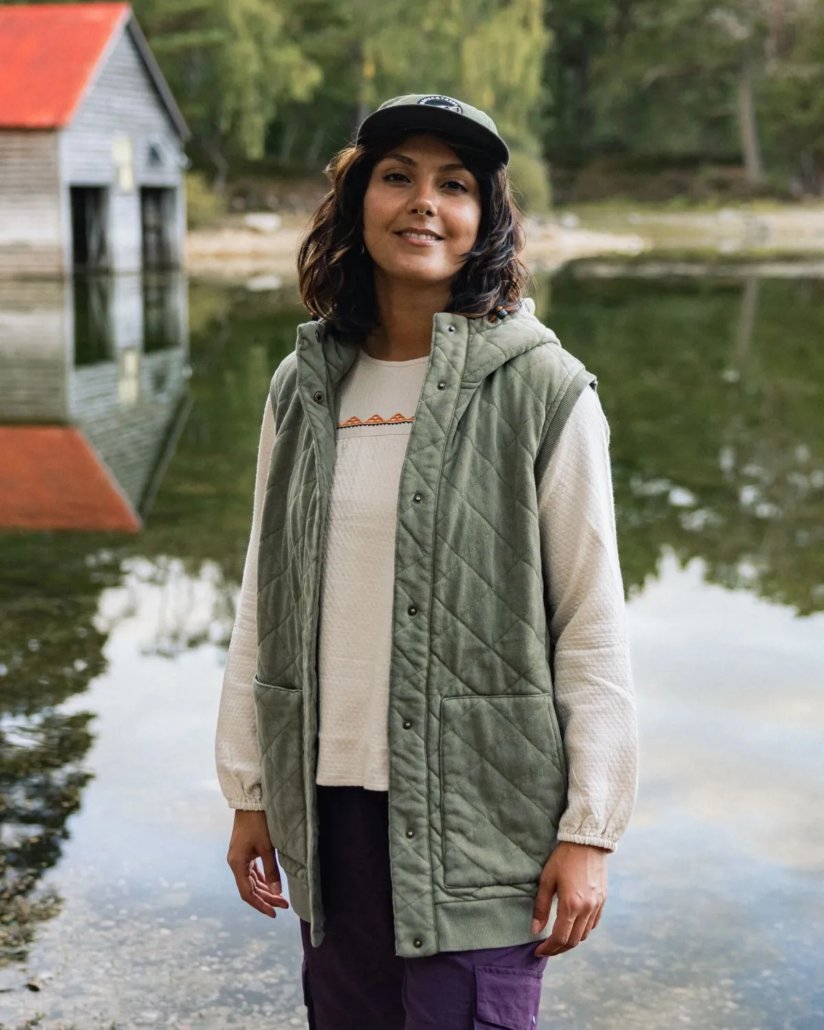 Hoodies & Sweatshirts|Passenger Clementine Recycled Quilted Vest - Khaki
