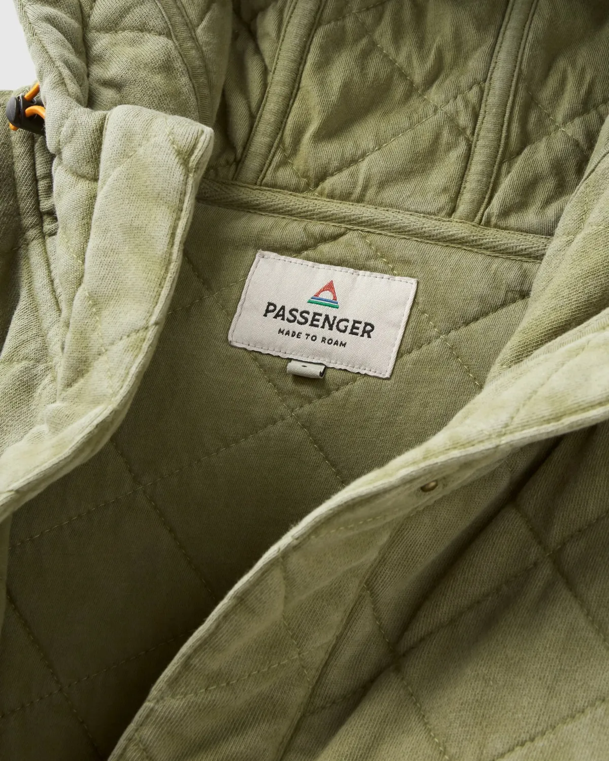 Hoodies & Sweatshirts|Passenger Clementine Recycled Quilted Vest - Khaki