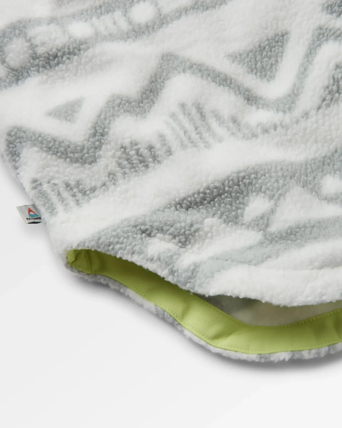 Fleece|Shirts|Passenger Cloudy 2.0 Recycled Sherpa Fleece Shirt - Mountain Geo Vintage White MountainGeoVintageWhite