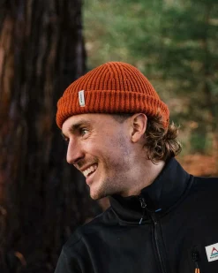 Beanies|Beanies|Passenger Compass Recycled Beanie - Rust