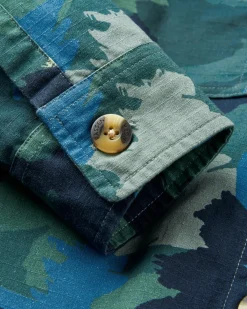 Shirts|Shirts|Passenger Coral Organic Cotton Long Sleeve Shirt - Alpine Camo Rain Forest AlpineCamoRainForest