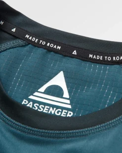 T-Shirts & Tank Tops|T-Shirts & Tank Tops|Passenger Dawn To Dusk Recycled Active T-shirt - Dark Denim DarkDenim
