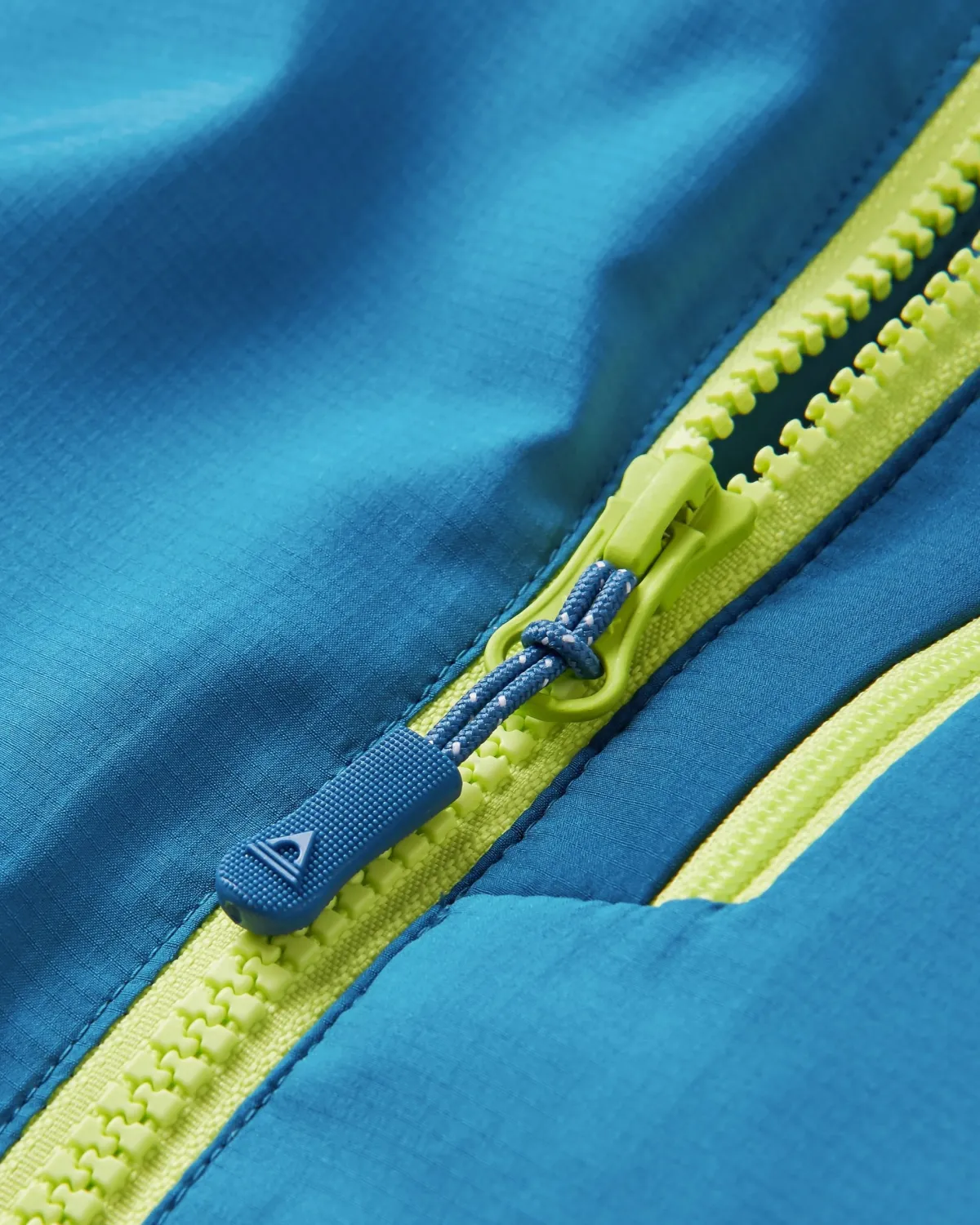 Jackets|Jackets|Passenger Daybreak Lightweight Men's Recycled Thermore Insulated Jacket - Tidal Blue/Blue Steel/Birch TidalBlue/BlueSteel/Birch