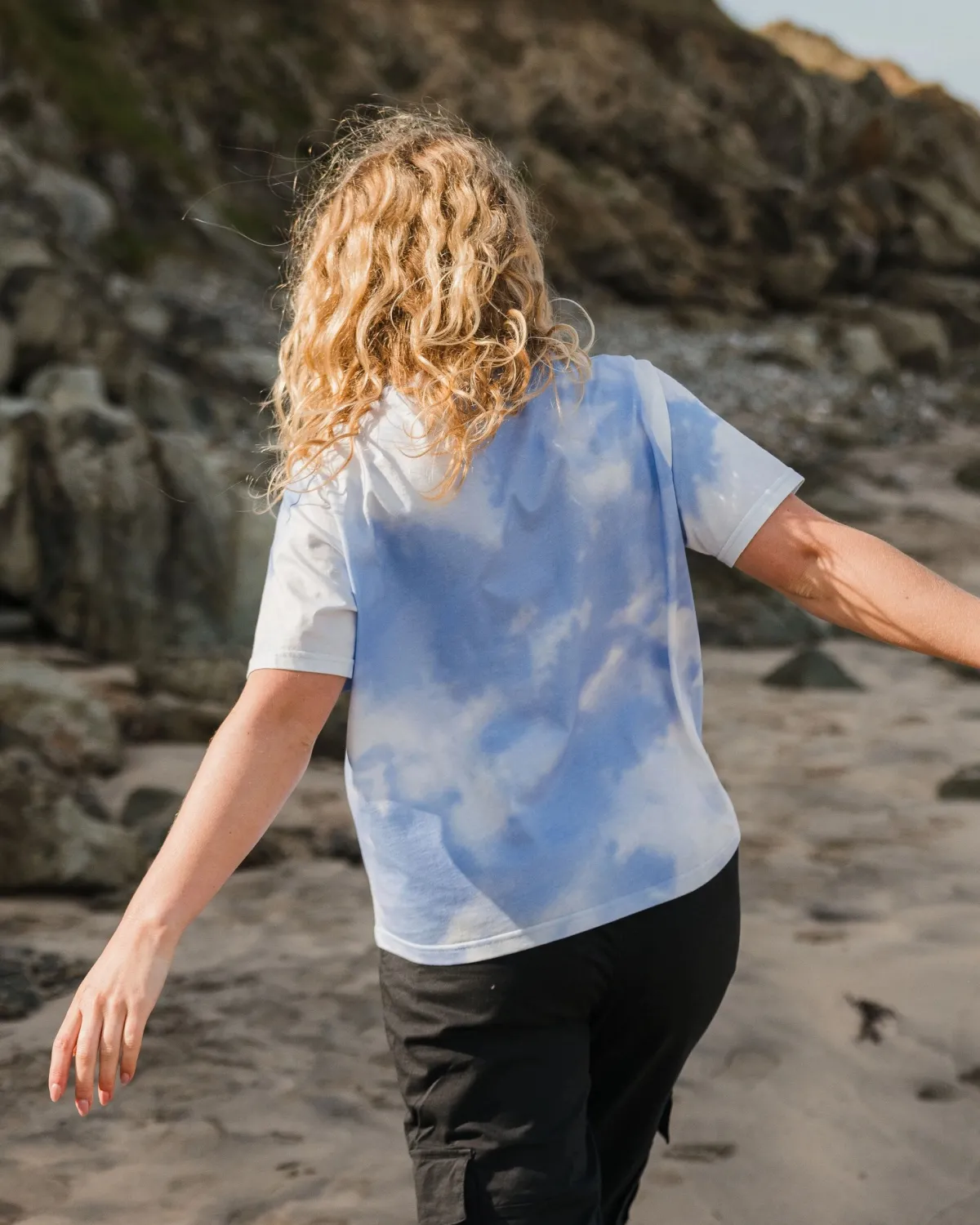 T-Shirts & Tank Tops|Passenger Discovery Organic Cotton T-Shirt - Tie Dye Cornflower TieDyeCornflower