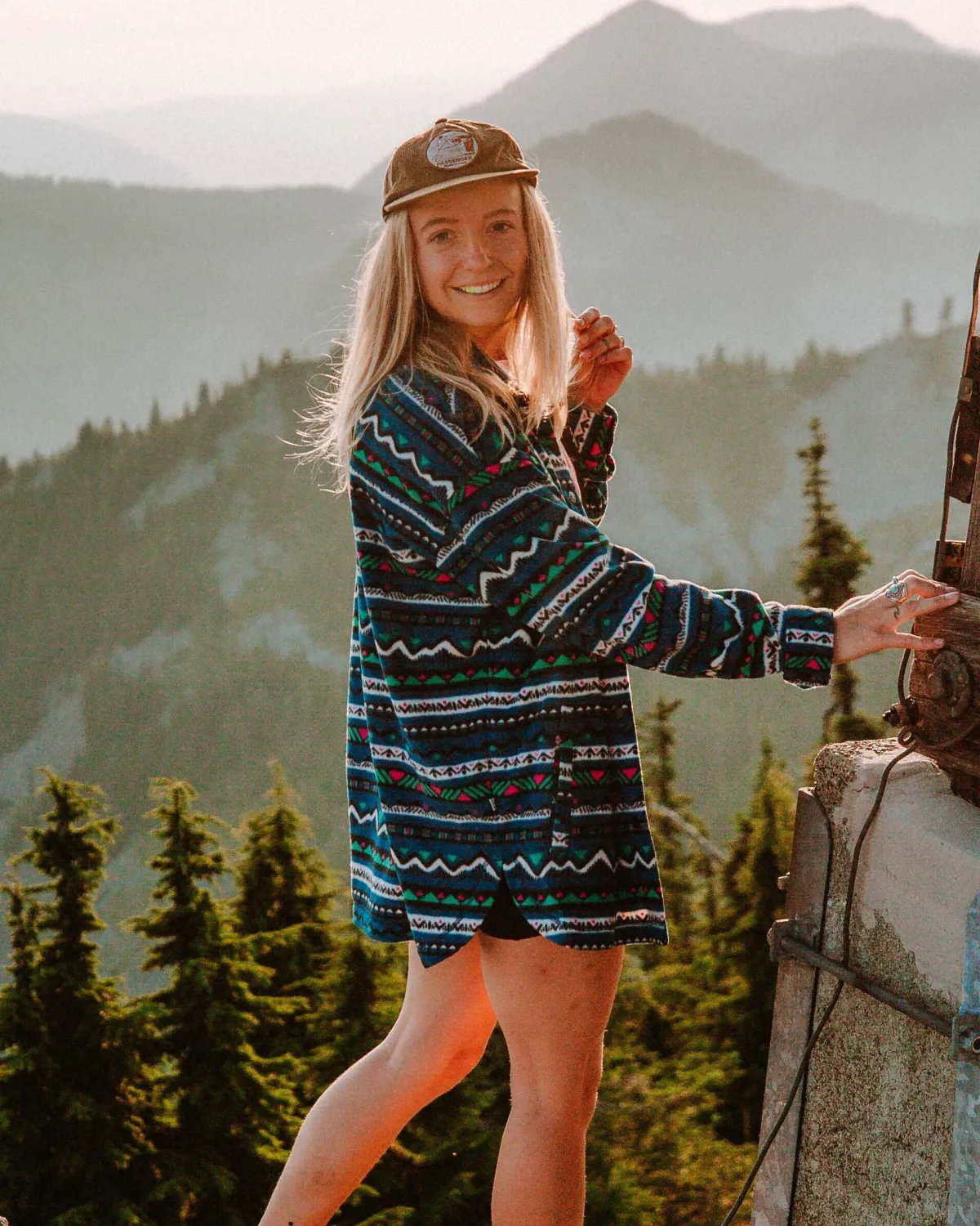 Fleece|Shirts|Passenger East Recycled Polar Fleece Long Sleeve Shirt - Mountain Geo Tidal Blue MountainGeoTidalBlue