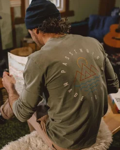 T-Shirts & Tank Tops|Passenger Escapism Recycled Long Sleeve T-Shirt - Dusty Olive DustyOlive
