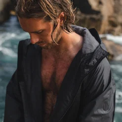 Changing Robes & Ponchos|Surf Accessories|Passenger Escapism Recycled Towel Lined Changing Robe - Black