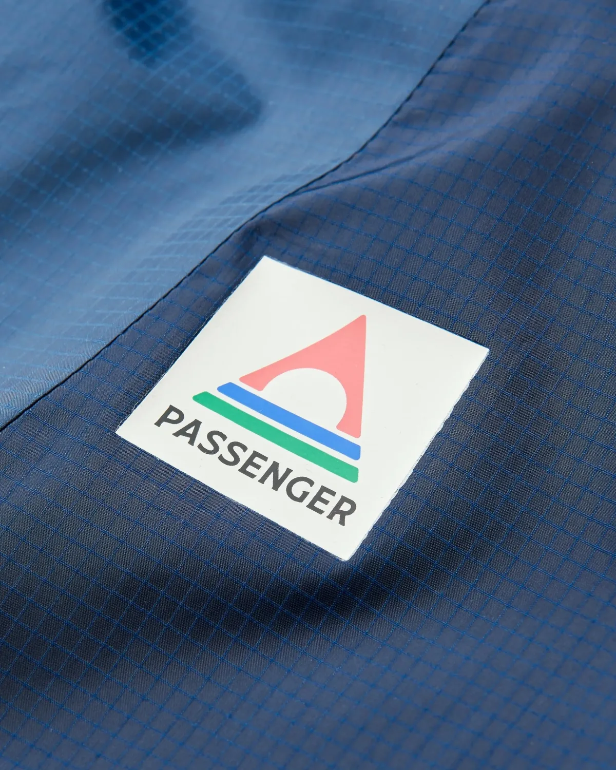 Jackets|Outdoor Active|Passenger Gusto Recycled Windshell Pullover - Rich Navy/Dark Denim RichNavy/DarkDenim