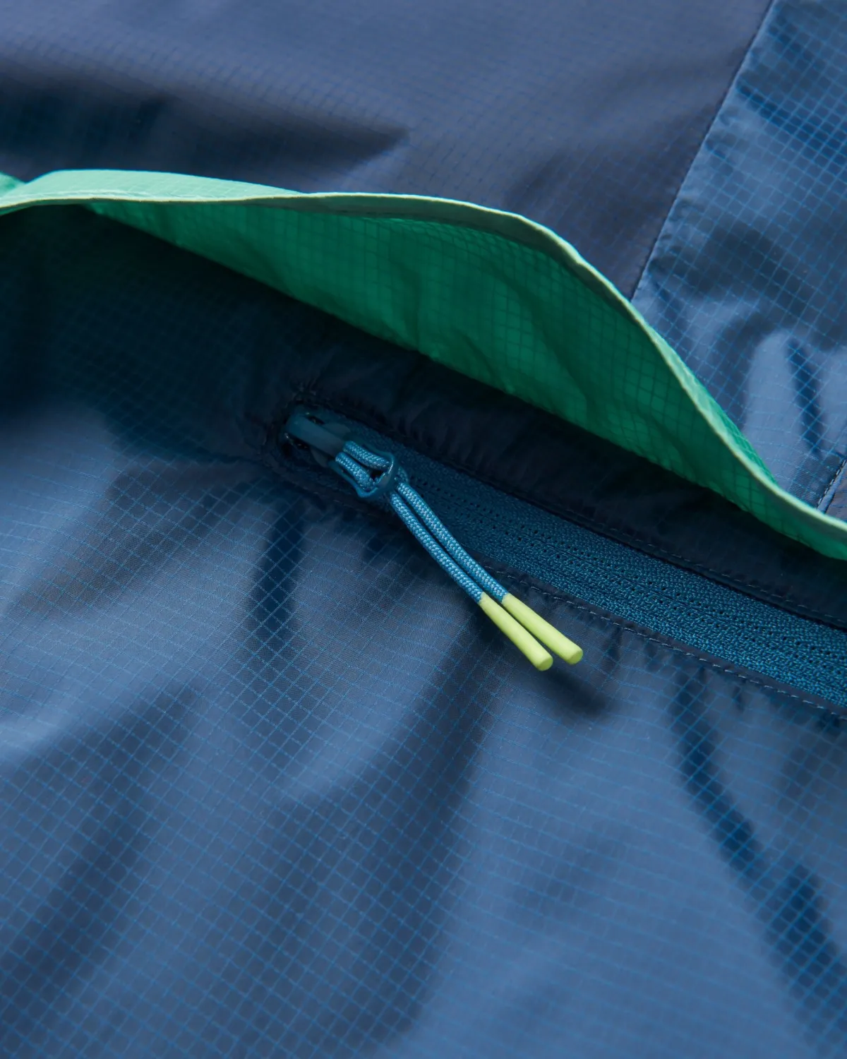 Jackets|Outdoor Active|Passenger Gusto Recycled Windshell Pullover - Rich Navy/Dark Denim RichNavy/DarkDenim