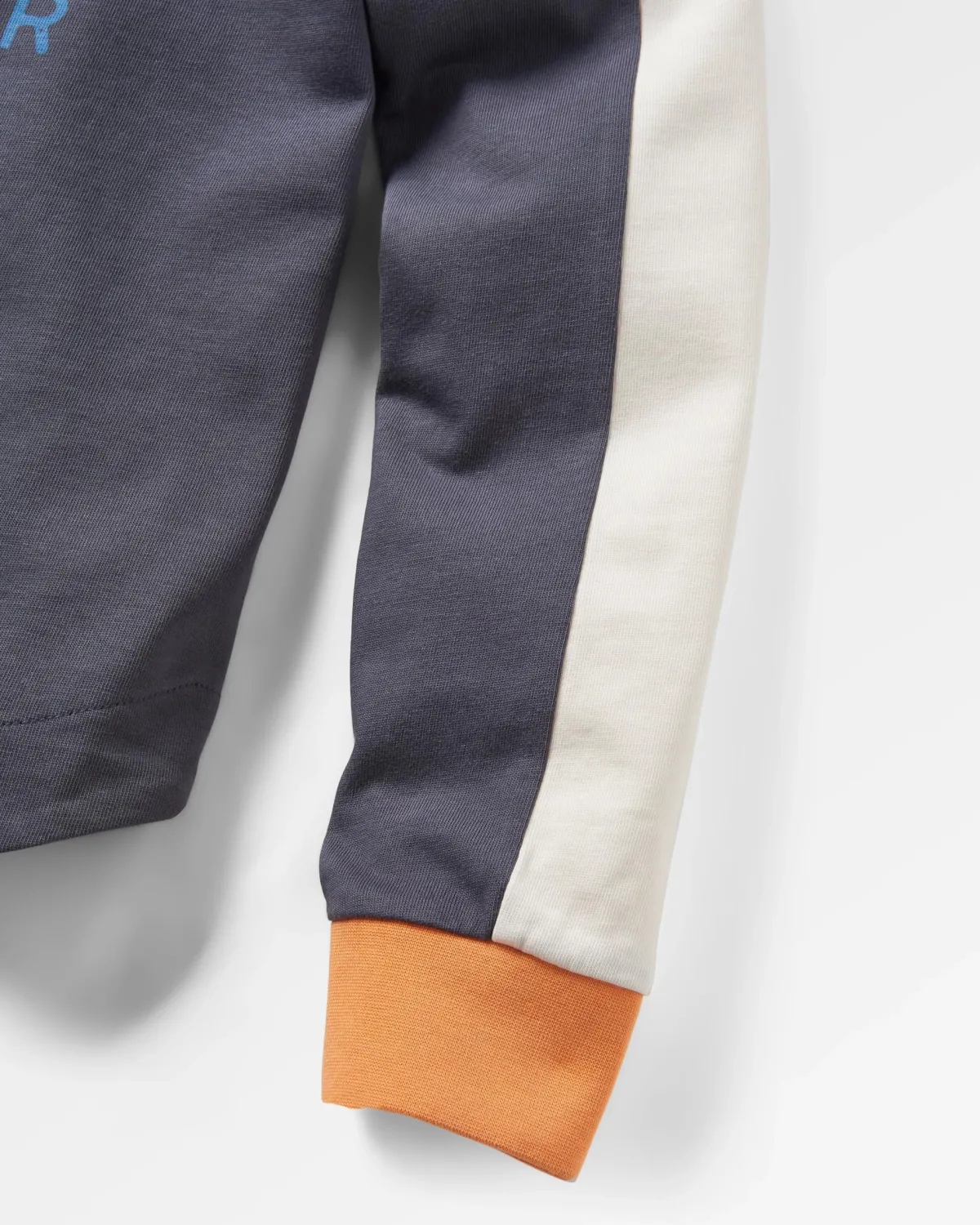 Tops & T-Shirts|T-Shirts & Tank Tops|Passenger Hilltop Organic Cotton Long Sleeve T-Shirt - Charcoal