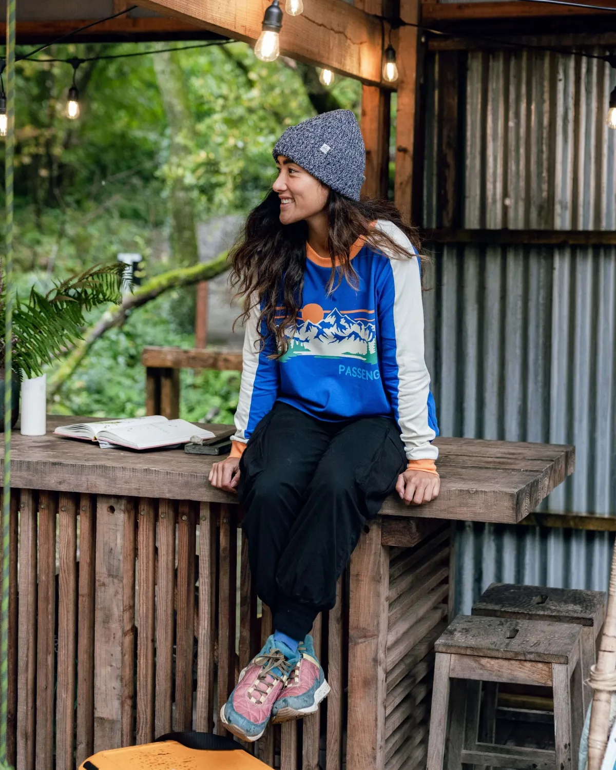 T-Shirts & Tank Tops|Tops & T-Shirts|Passenger Hilltop Organic Cotton Long Sleeve T-Shirt - Azure Blue AzureBlue