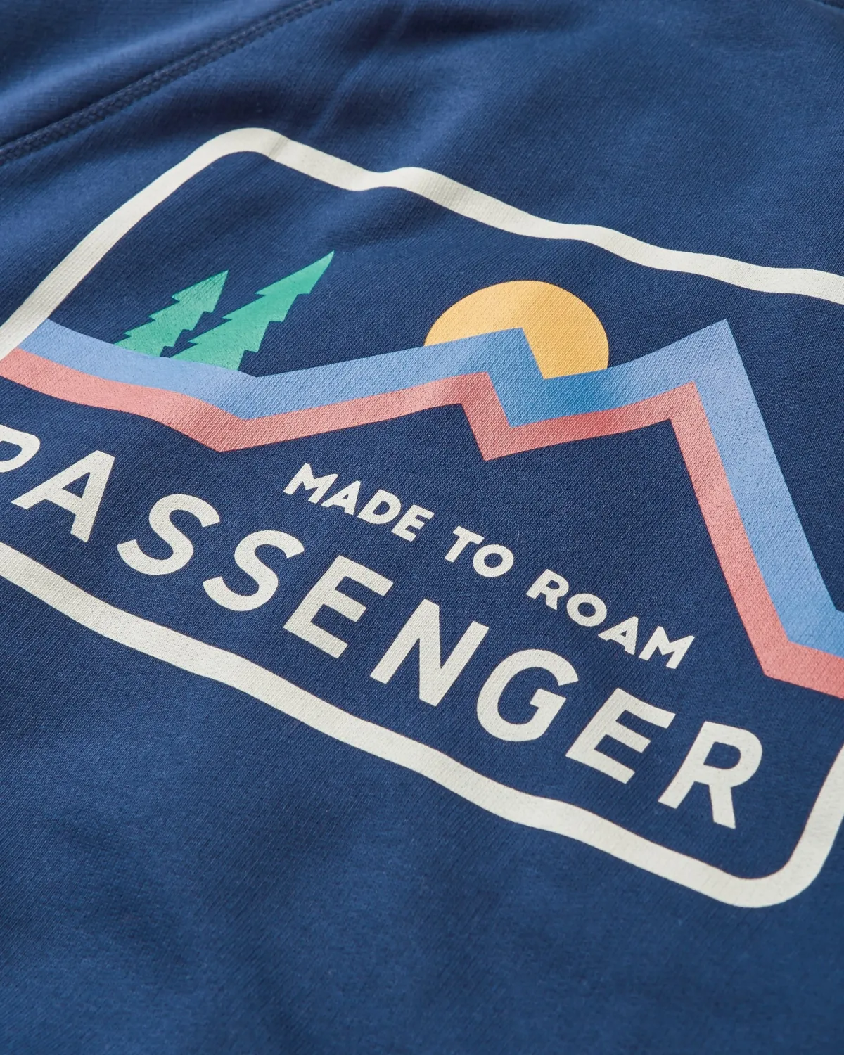Hoodies & Sweatshirts|Passenger Made to Roam Long Sleeve Sweatshirt - Rich Navy RichNavy