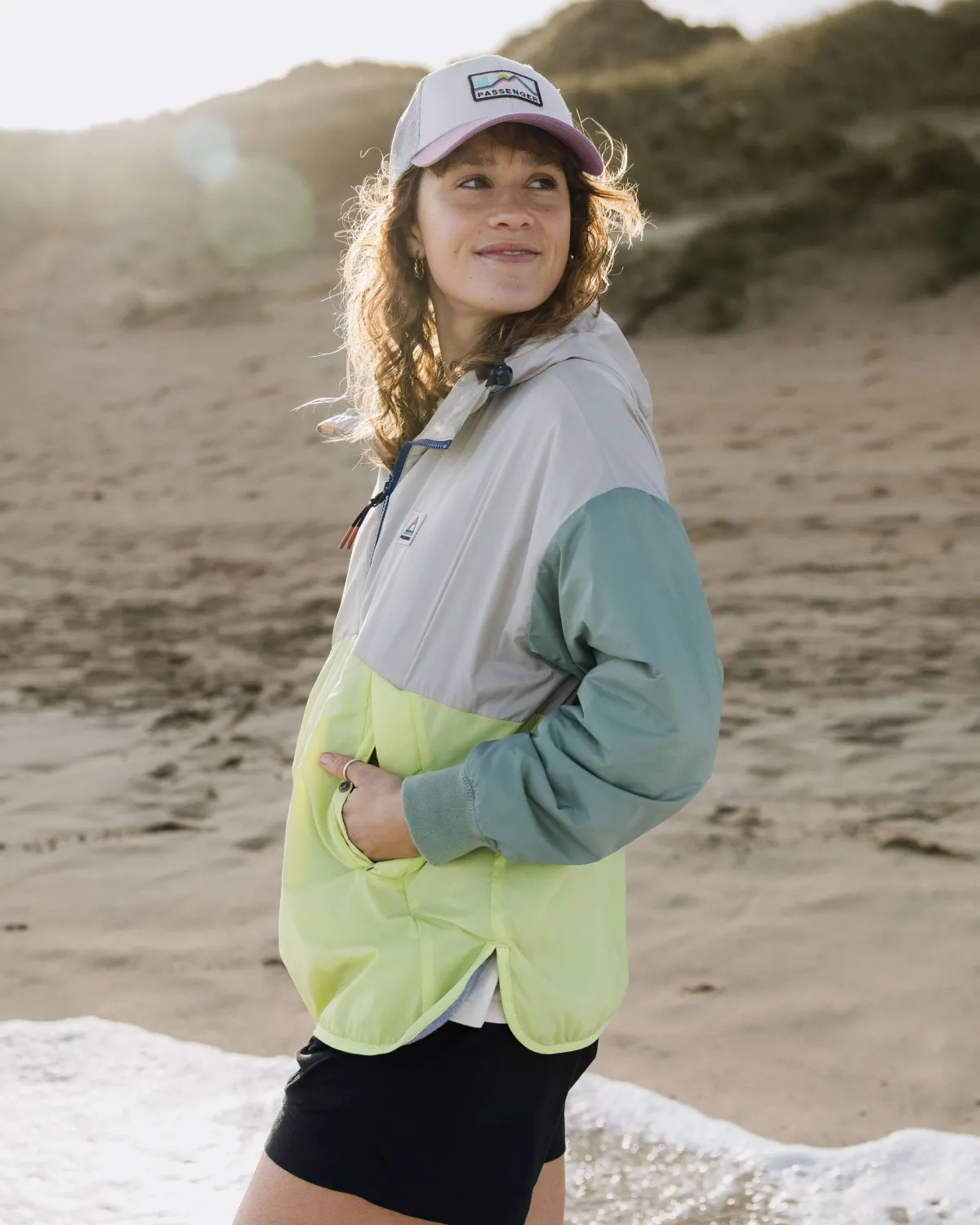 Jackets|Insulated|Passenger Moonlight Recycled Insulated Pullover - Lime Juice LimeJuice