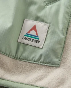 Fleece|Fleece|Passenger Navegado Recycled Polar Fleece - Oatmeal