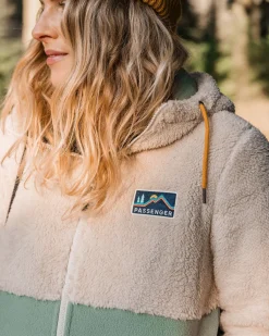 Fleece|Fleece|Passenger Nestling Recycled Polar-Lined Sherpa Fleece - Vintage White VintageWhite