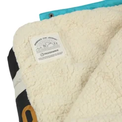 Blankets|Blankets|Passenger Nomadic Recycled Sherpa Blanket - Black 'Nowhere Bound' Print Black'NowhereBound'Print