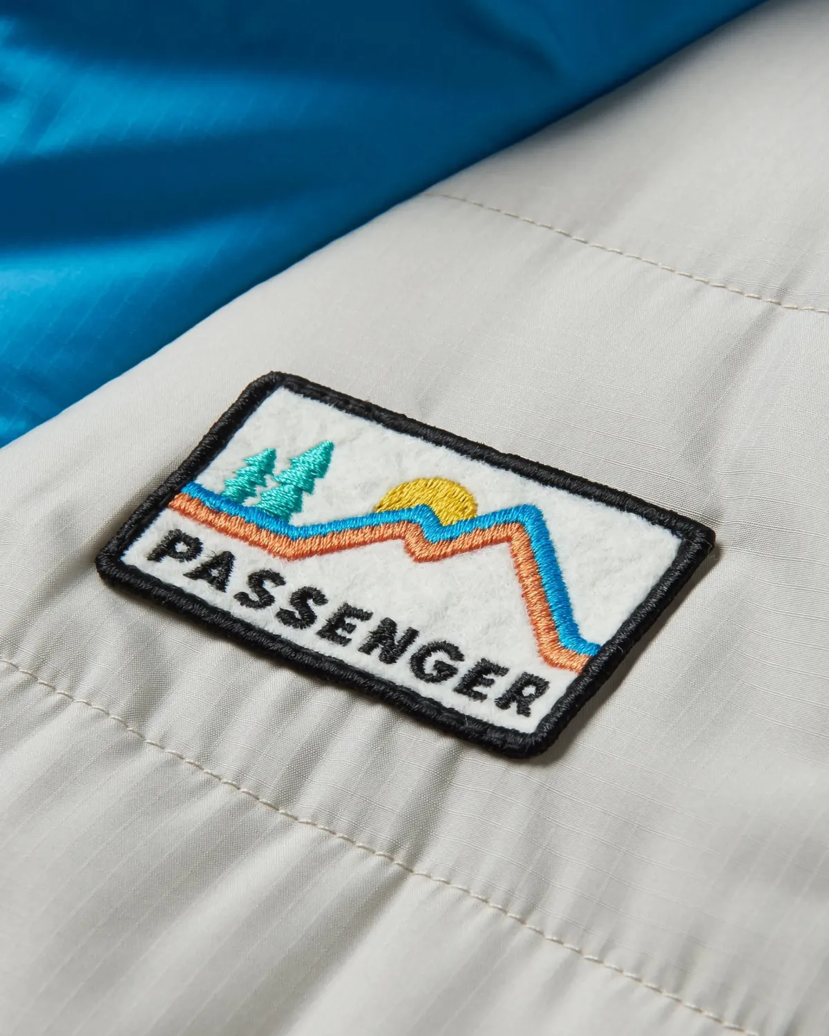 Jackets|Insulated|Passenger Ocean Recycled Insulated Half Zip Jacket - Pebble Gray PebbleGray