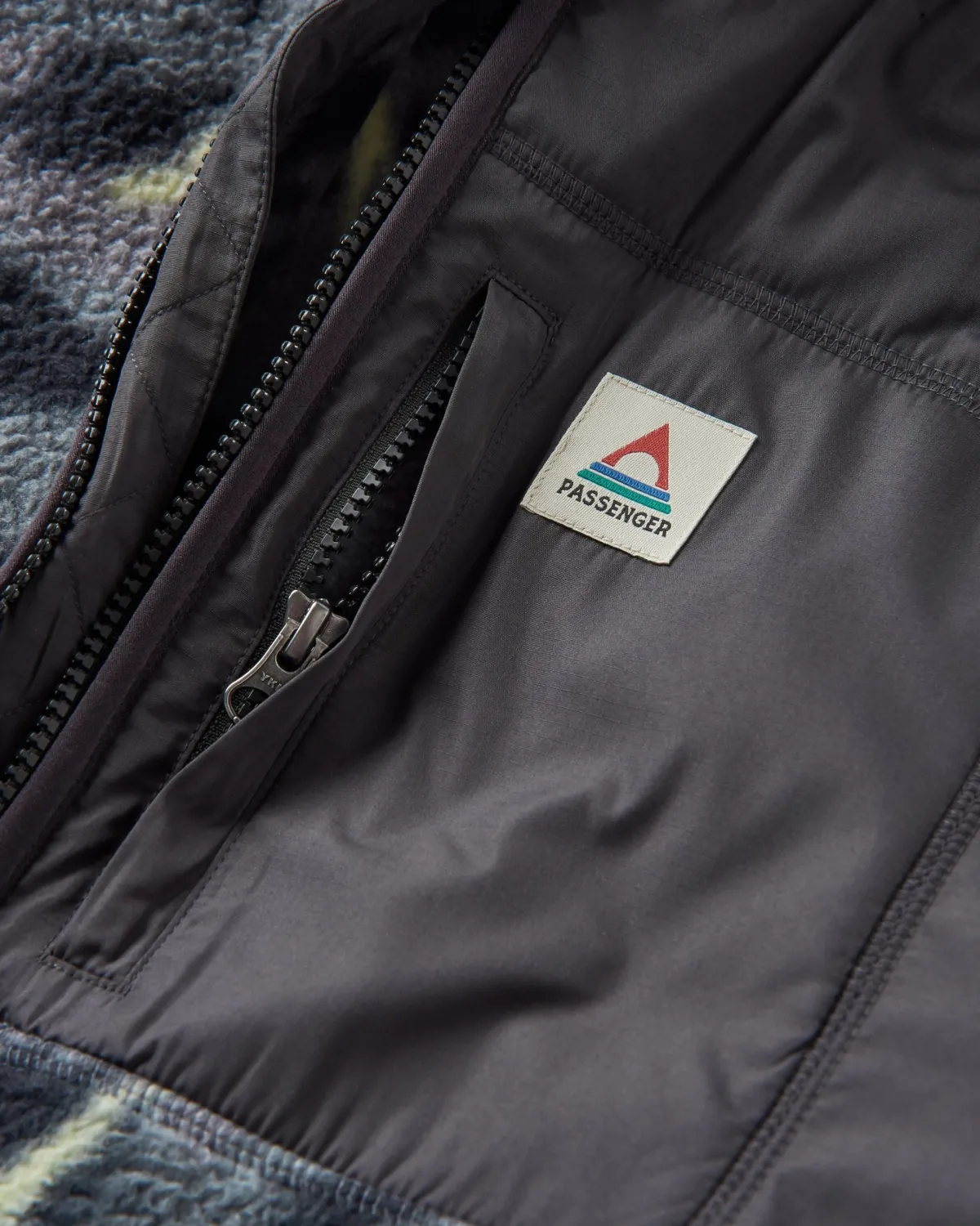 Fleece|Fleece|Passenger Offgrid 2.0 Half Zip Recycled Sherpa Fleece - Abstract Mountain Charcoal AbstractMountainCharcoal