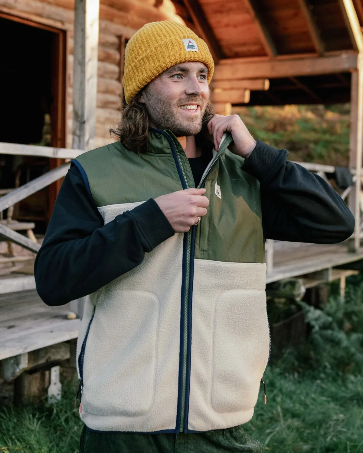 Fleece|Fleece|Passenger Offgrid Recycled Sherpa Fleece Vest - Oatmeal/Khaki Oatmeal/Khaki