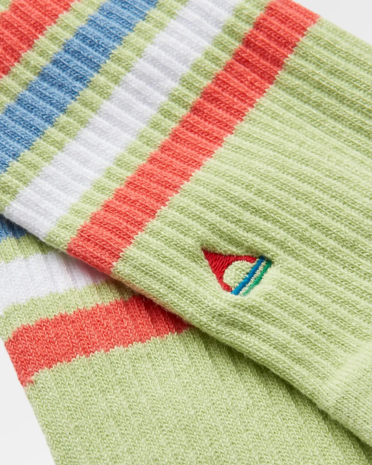 Surf Accessories|Socks|Passenger Organic Mid-weight Crew Socks - Green Fig GreenFig