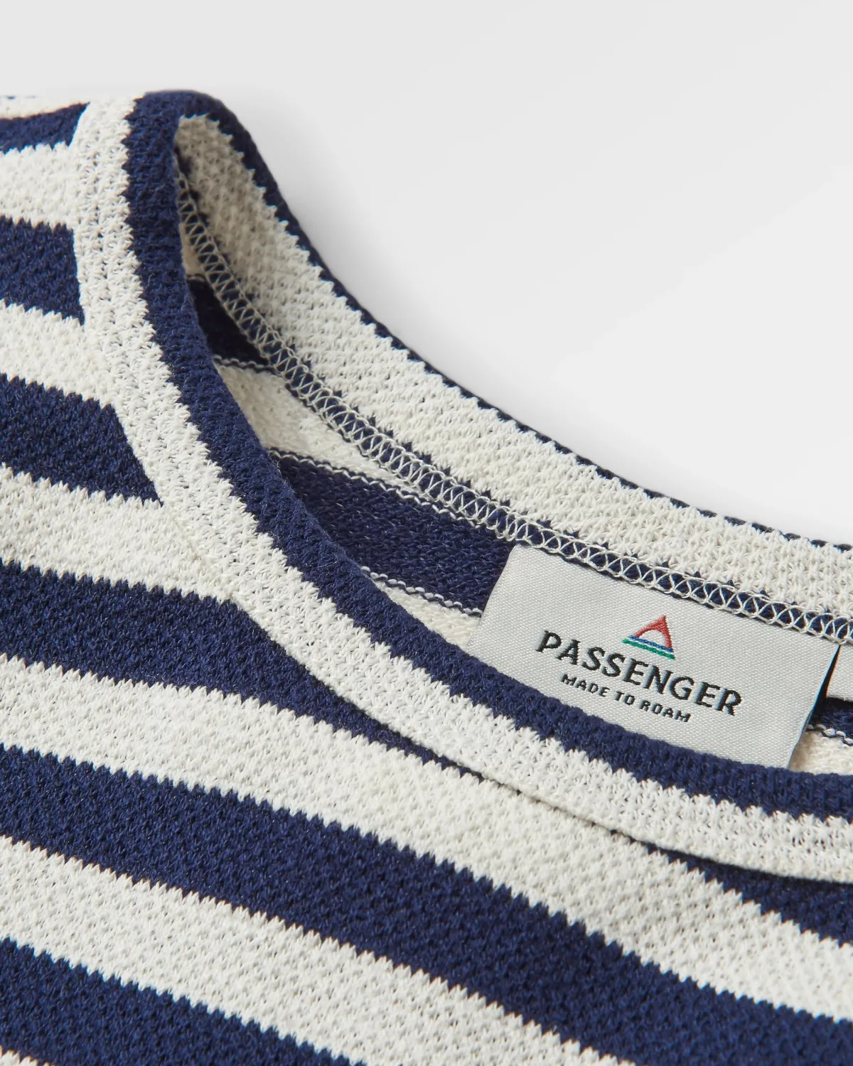 T-Shirts & Tank Tops|Tops & T-Shirts|Passenger Panorama Recycled Cotton T-Shirt - Deep Navy DeepNavy