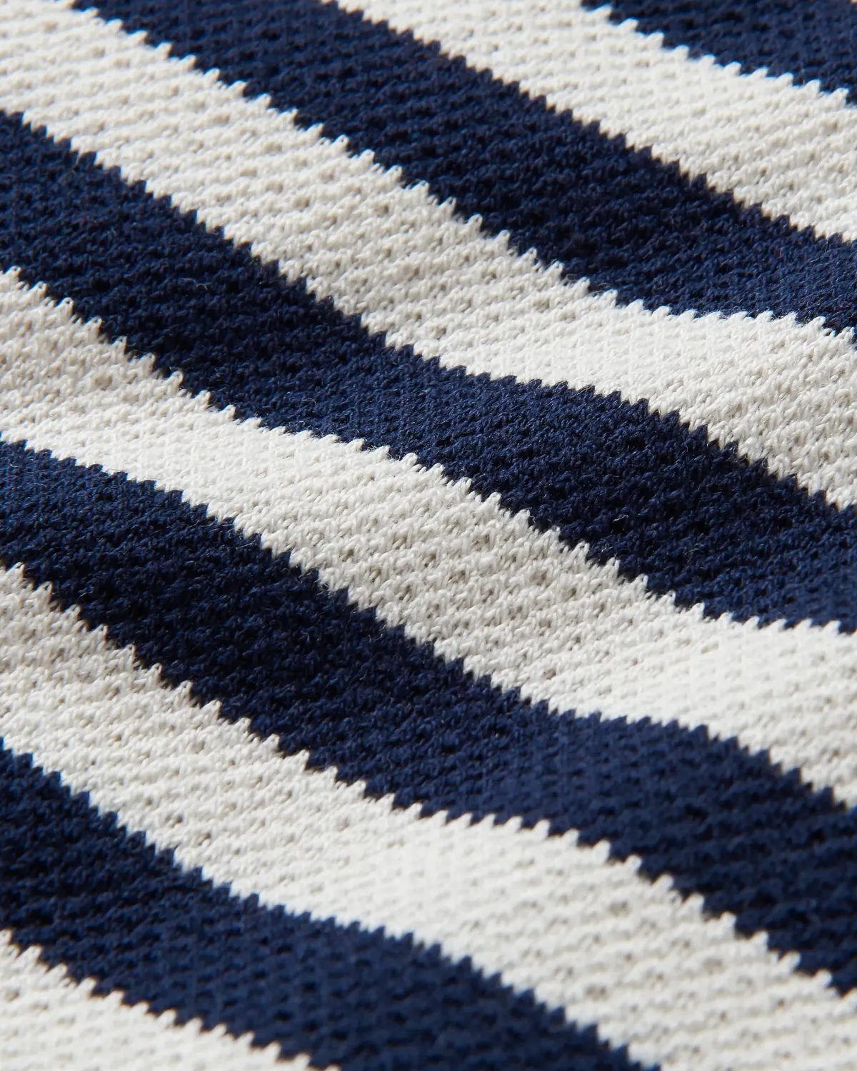 Tops & T-Shirts|Passenger Panorama Striped Long Sleeve T-Shirt - Deep Navy DeepNavy