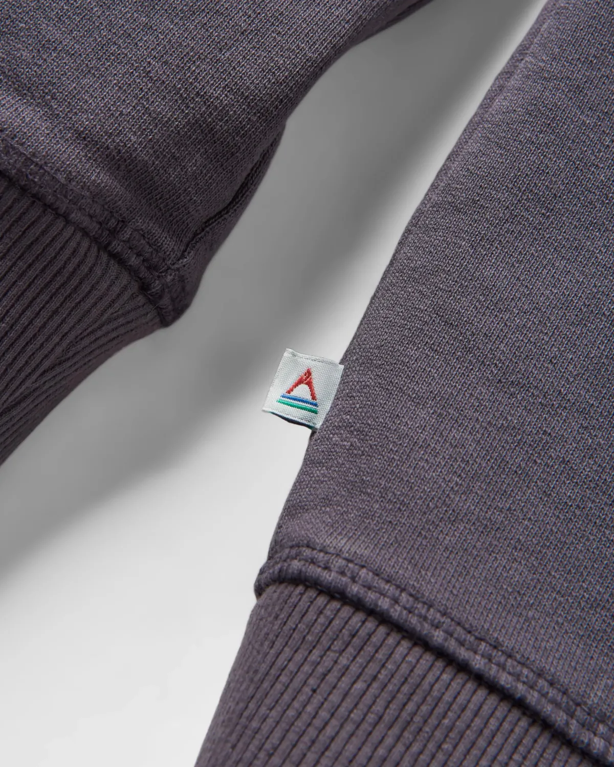 Sweatshirts|Passenger Perfect Days Long Sleeve Sweatshirt - Charcoal