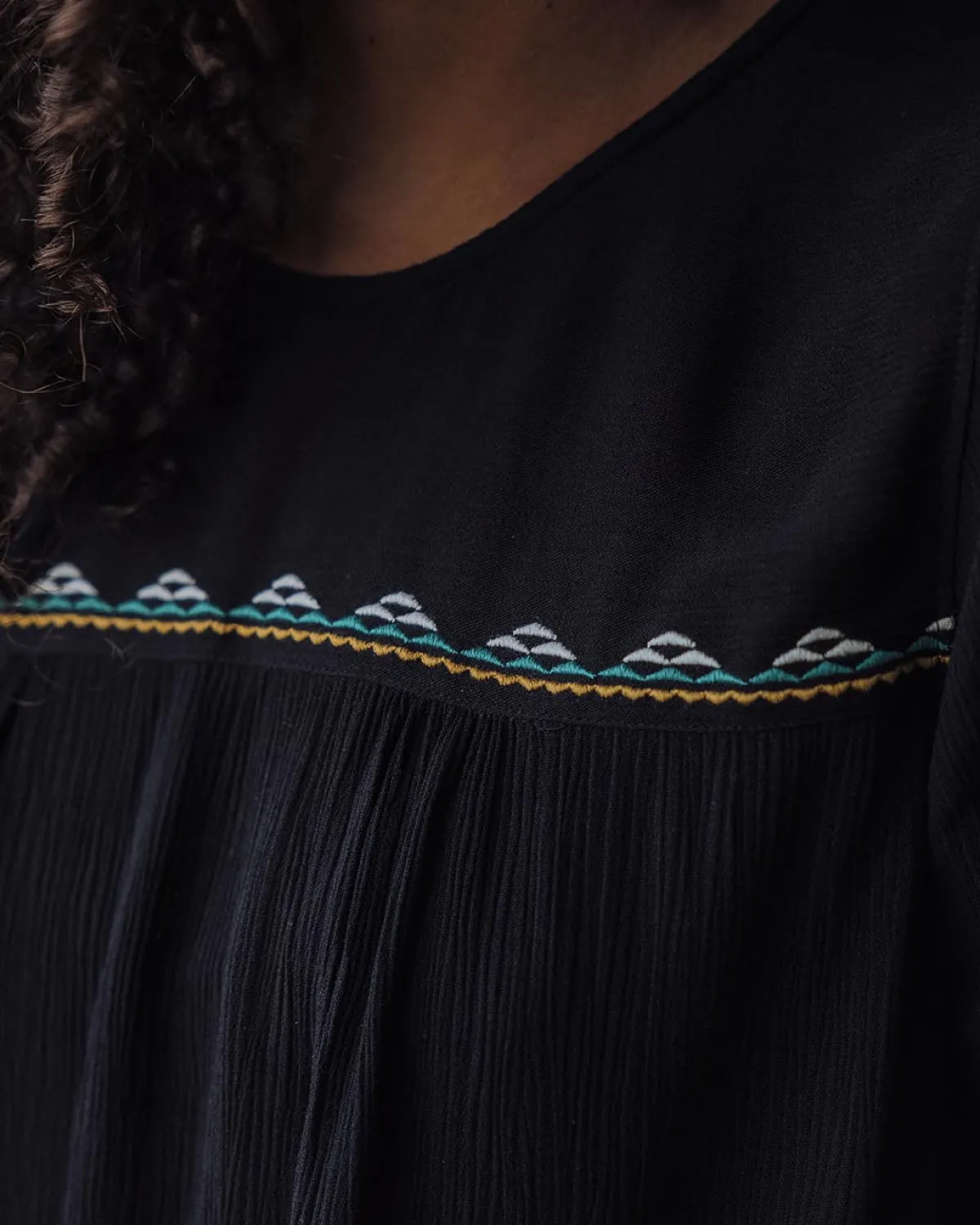 Tops & T-Shirts|Tank Tops|Passenger Petal Top - Black