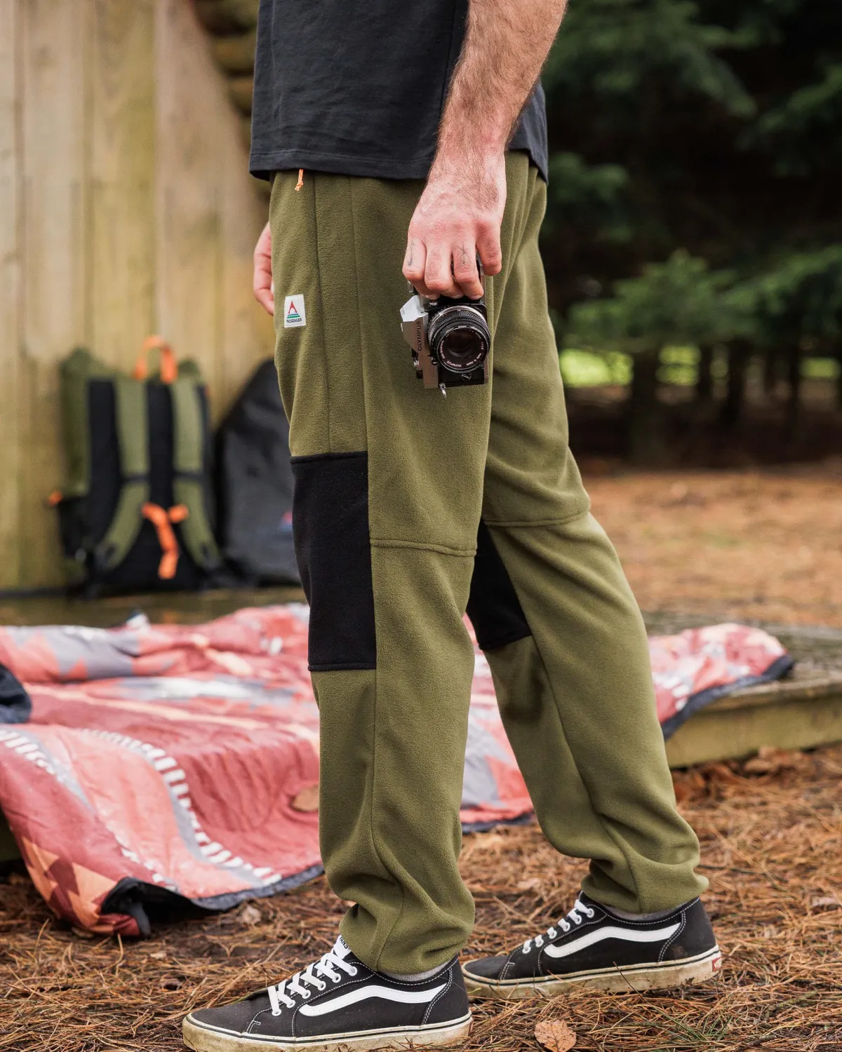 Pants|Passenger Recycled Polar Fleece Jogger - True Black/Khaki Green TrueBlack/KhakiGreen
