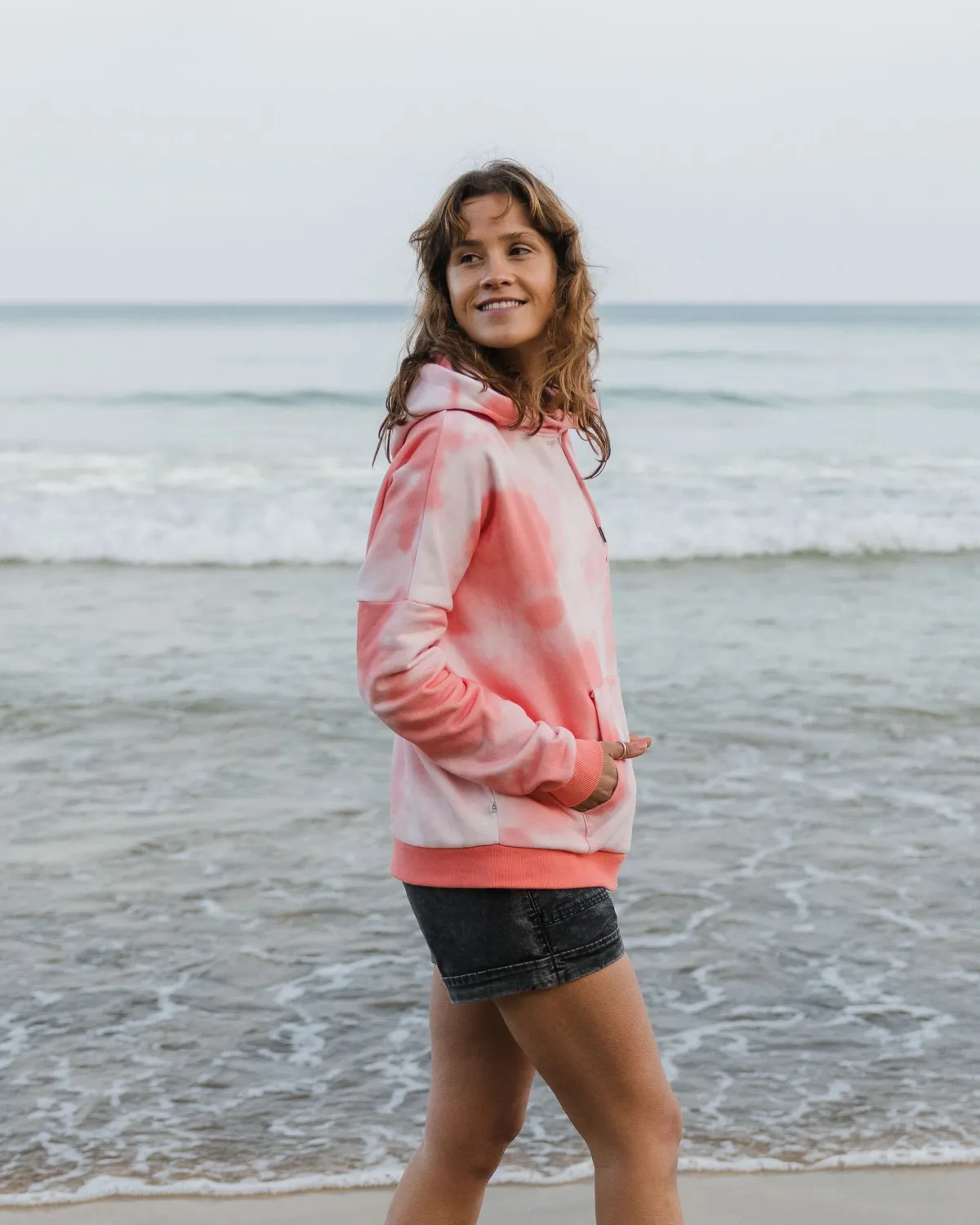 Hoodies|Hoodies & Sweatshirts|Passenger Rediscover Printed Hoodie - Tie Dye Shell Pink TieDyeShellPink