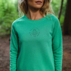 Sweatshirts|Hoodies & Sweatshirts|Passenger Remote Recycled Cotton Long Sleeve Sweatshirt - Green Spruce GreenSpruce