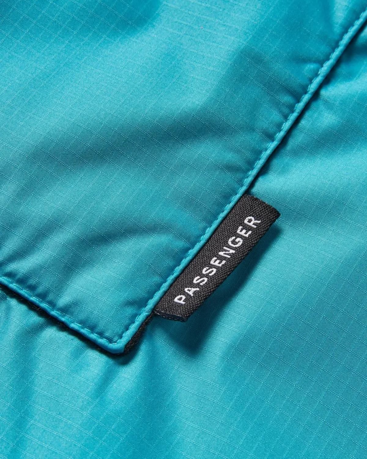 Surf Accessories|Surf Accessories|Passenger Roaming Recycled Sherpa Lined Changing Robe - Viridian Green/Orchid ViridianGreen/Orchid