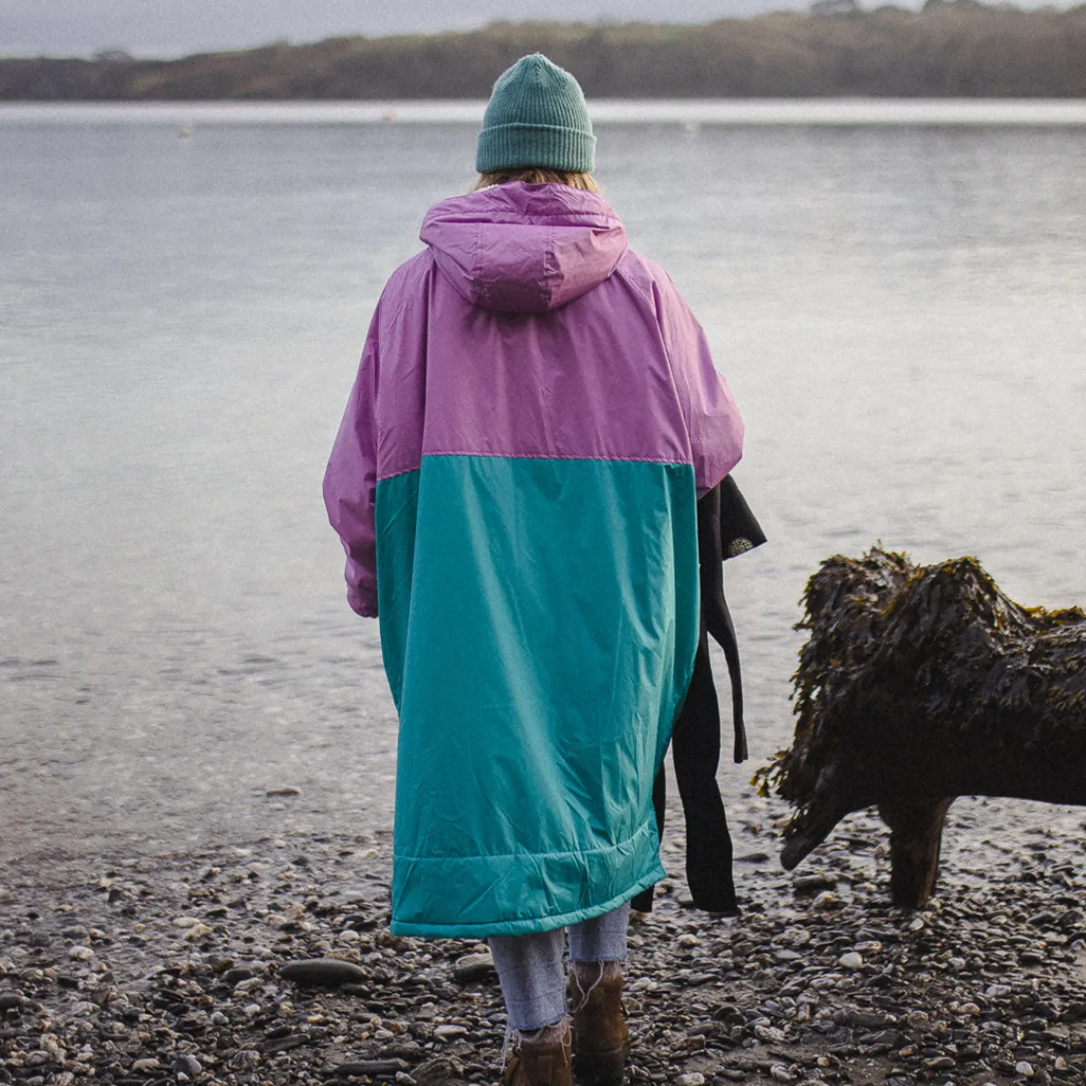 Surf Accessories|Surf Accessories|Passenger Roaming Recycled Sherpa Lined Changing Robe - Viridian Green/Orchid ViridianGreen/Orchid
