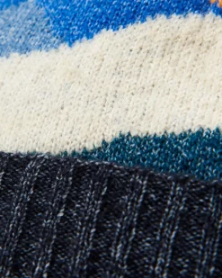 Beanies|Hats & Caps|Passenger Scenic Recycled Bobble Hat - Scenic Orange ScenicOrange